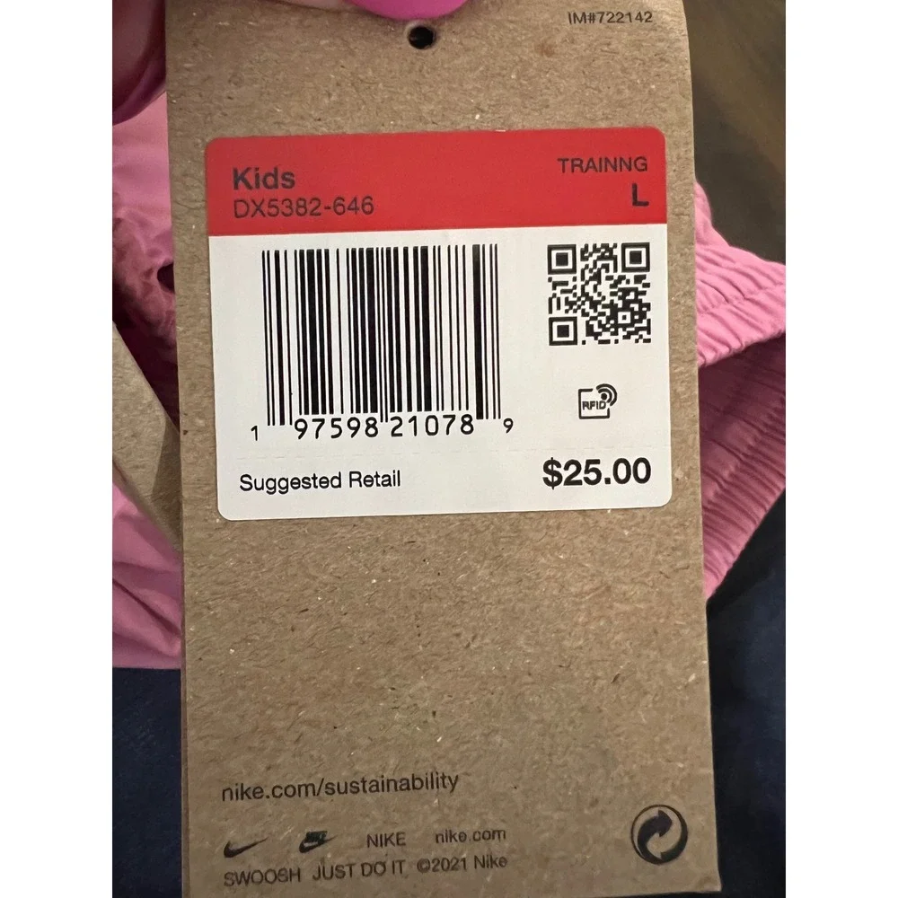 Nike Dri-FIT Kids Training Shorts Pink DX5382-646 Size Large NWT